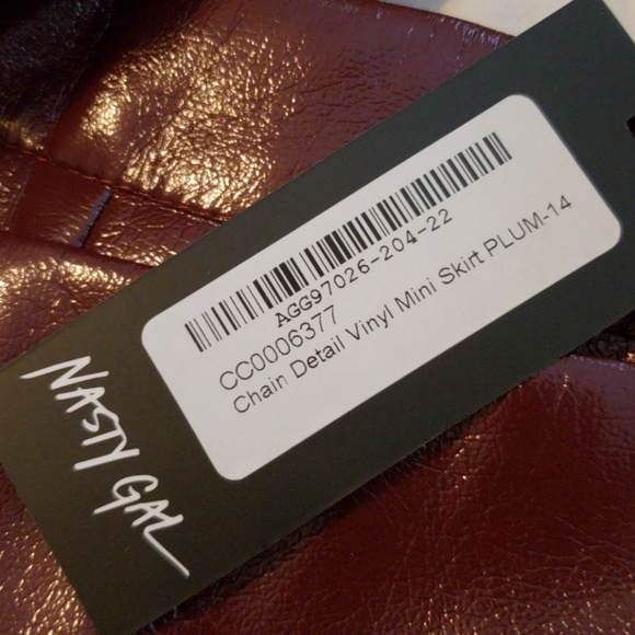 Faux leather mini skirt - Picture 8 of 8